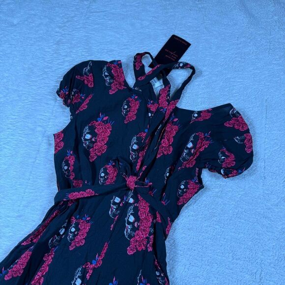 NWT Royal Bones Skull & Rose Knee Length Dress - Picture 5 of 7